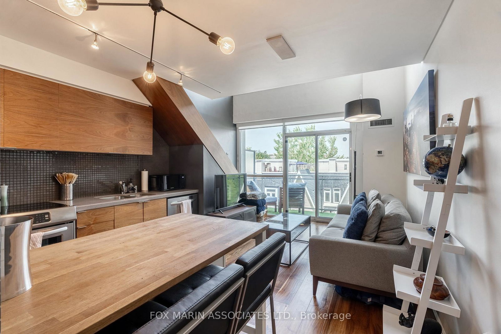 954-king-street-w-toronto-toronto-ontario-c13582696