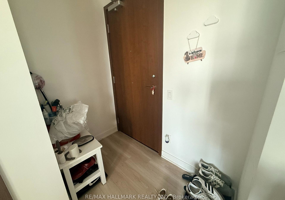 17-bathurst-street-toronto-toronto-ontario-c13582968