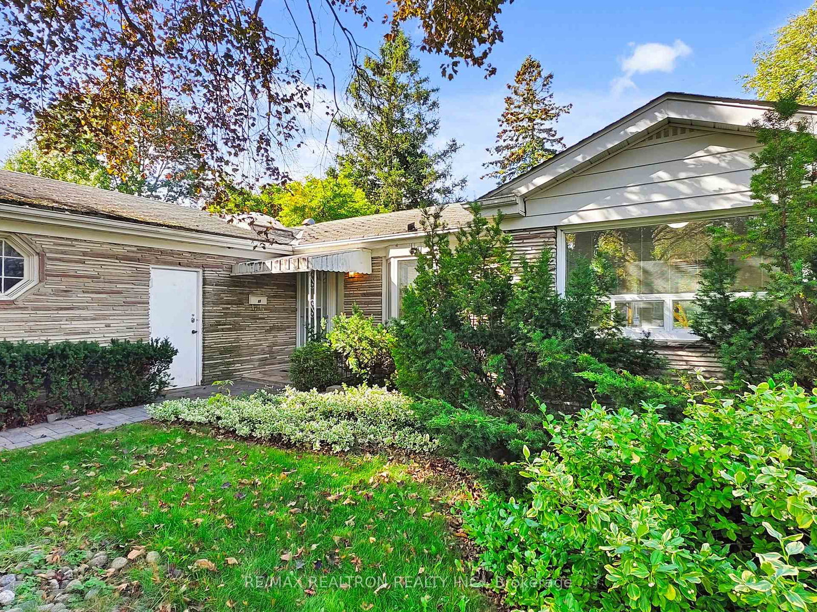 46-palomino-crescent-toronto-north-york-ontario-c13583776