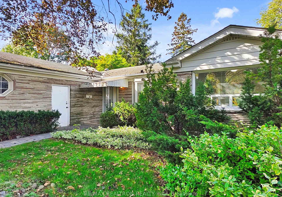 46-palomino-crescent-toronto-north-york-ontario-c13583776