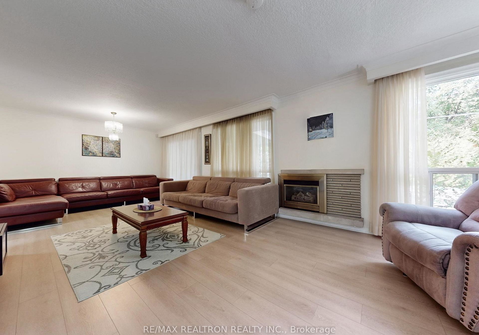 46-palomino-crescent-toronto-north-york-ontario-c13583776