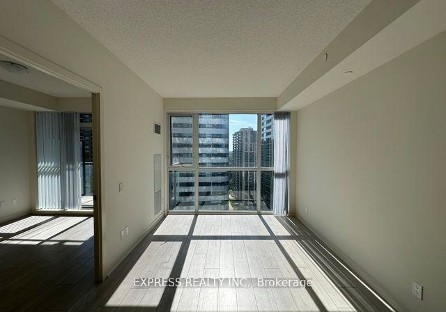 4955-yonge-street-toronto-north-york-ontario-c13583846
