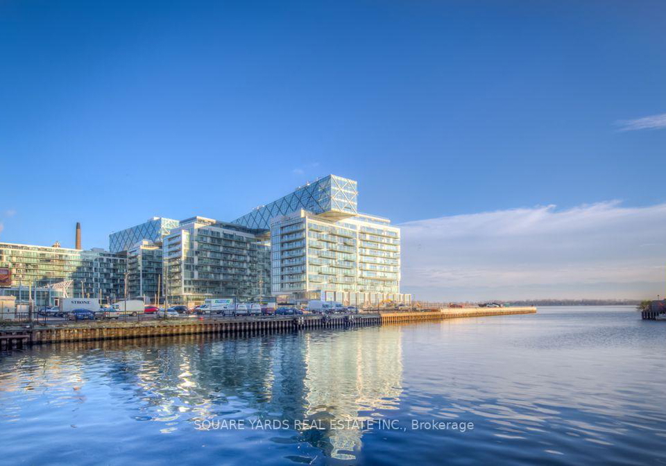 39-queens-quay-e-toronto-toronto-ontario-c13584160