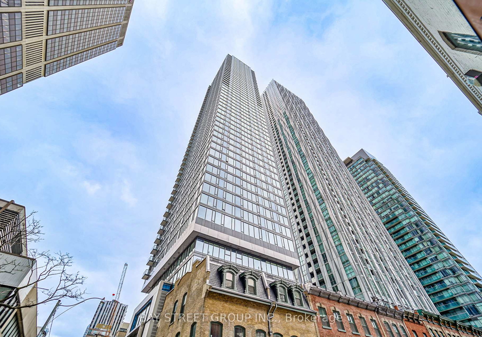 8-cumberland-street-toronto-toronto-ontario-c13584204