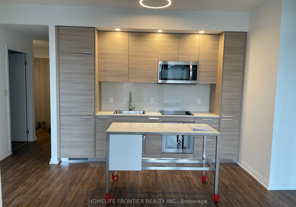 75-canterbury-place-toronto-toronto-ontario-c13584306