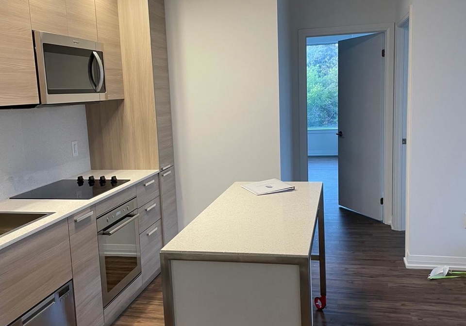 75-canterbury-place-toronto-toronto-ontario-c13584306