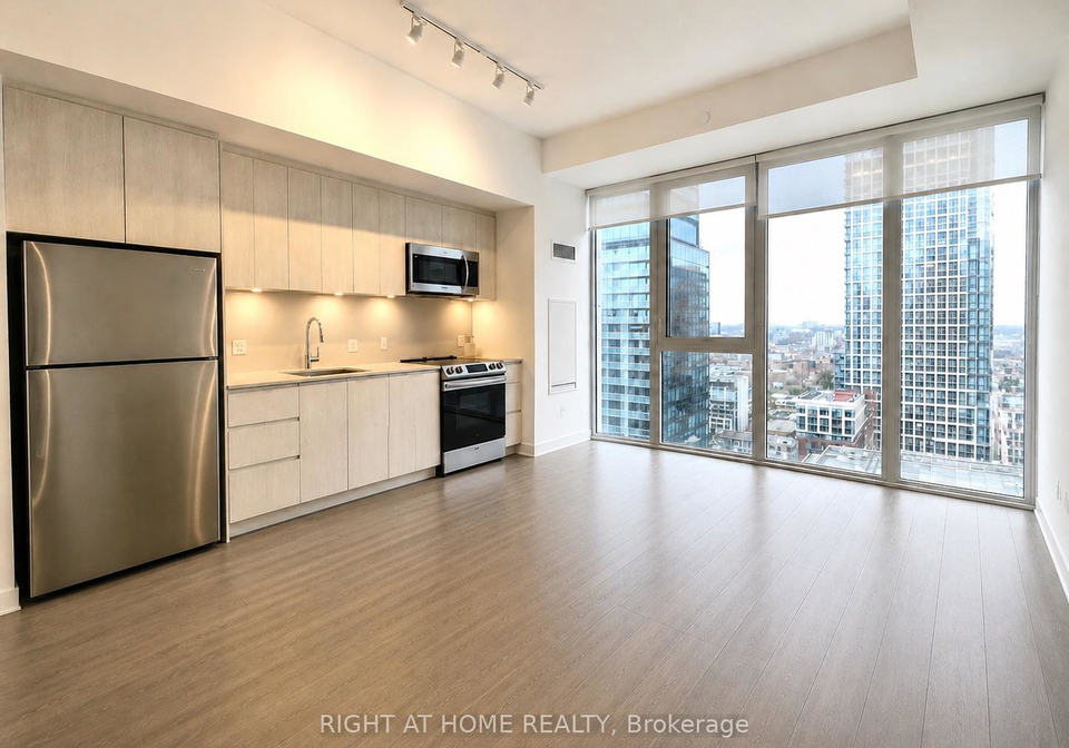 357-king-street-west-toronto-toronto-ontario-c13584450