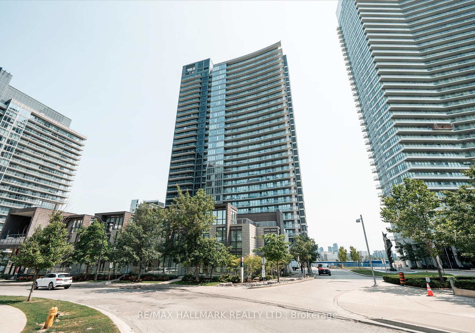 121-mcmahon-drive-toronto-north-york-ontario-c13584796