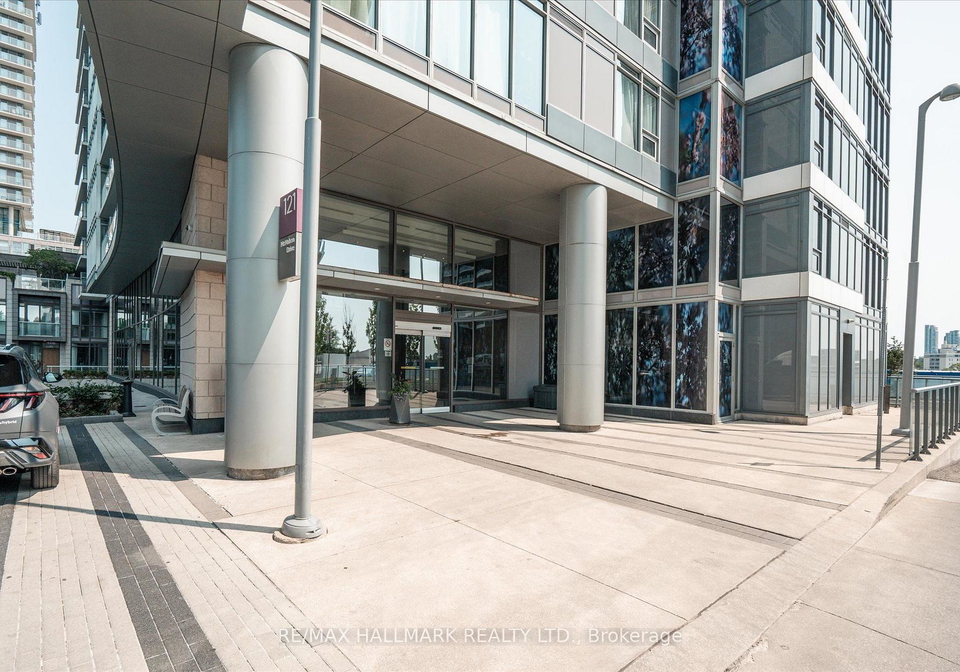121-mcmahon-drive-toronto-north-york-ontario-c13584796