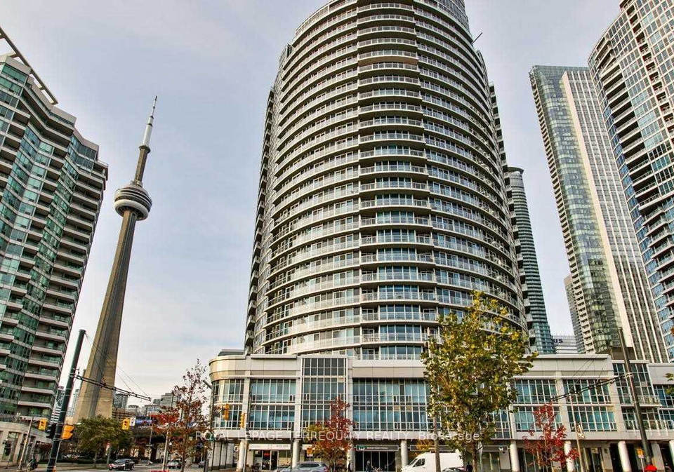 218-queens-quay-w-toronto-toronto-ontario-c13584828
