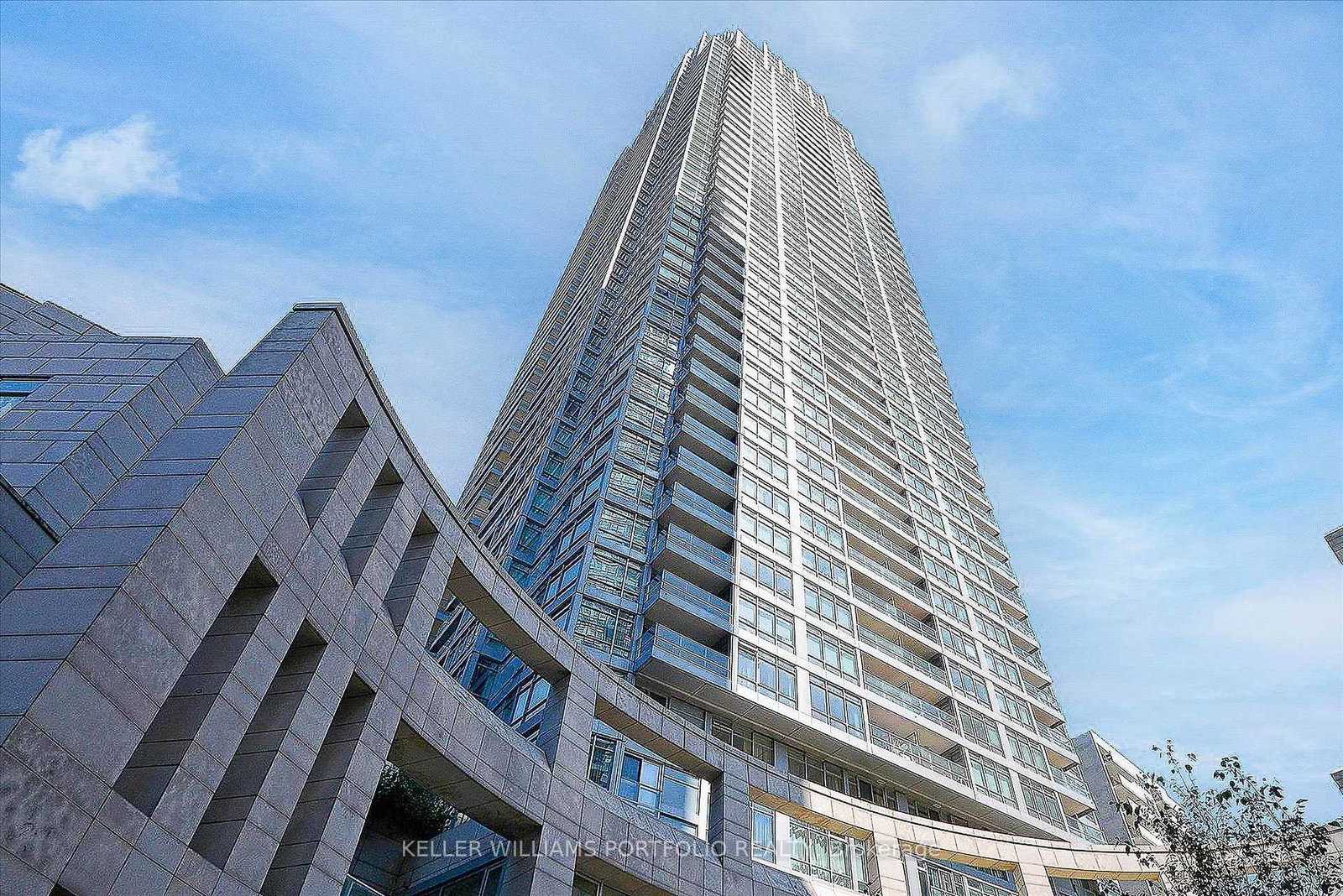 2191-yonge-street-toronto-toronto-ontario-c13585006