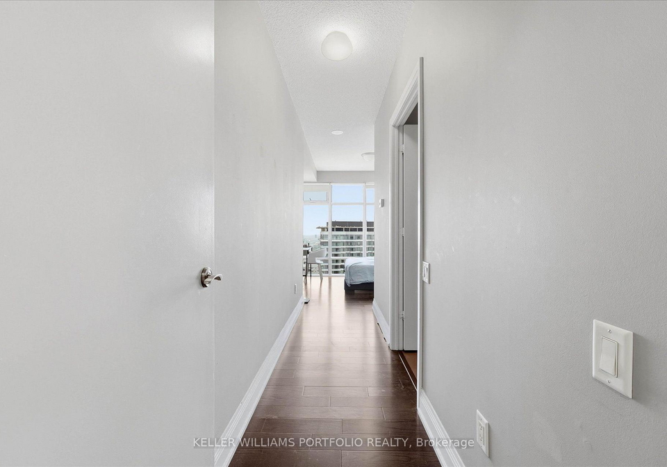 2191-yonge-street-toronto-toronto-ontario-c13585006