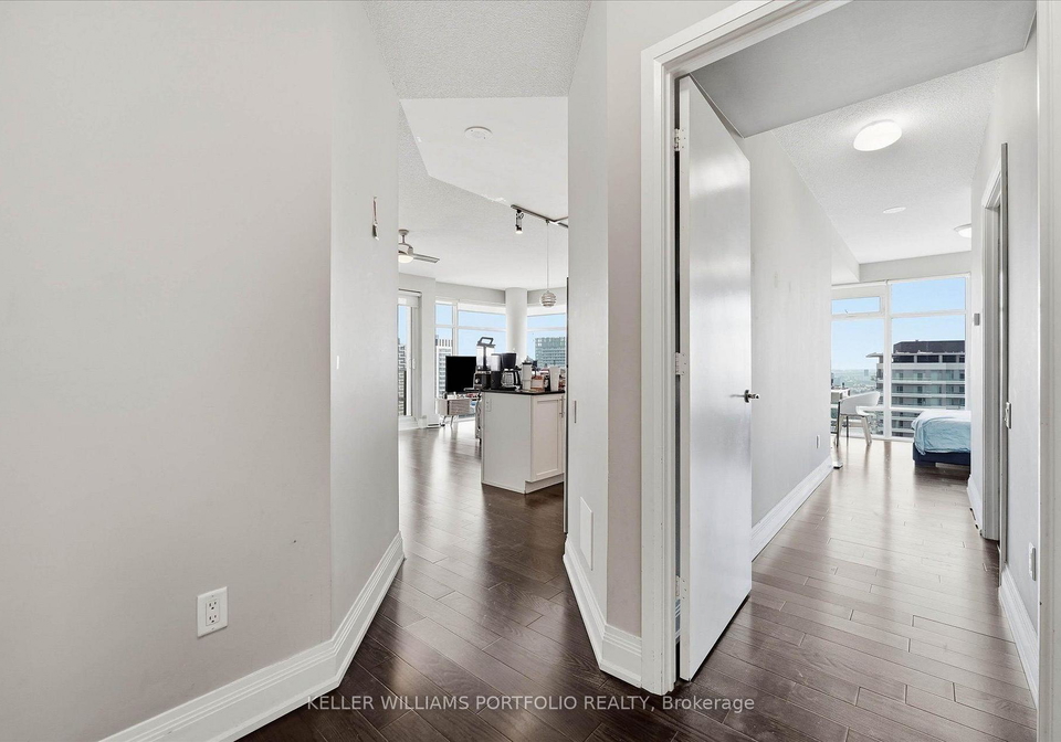 2191-yonge-street-toronto-toronto-ontario-c13585006