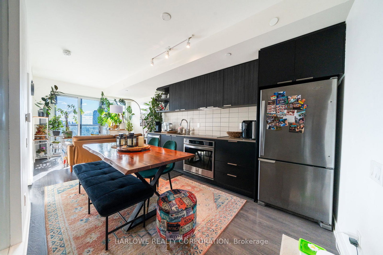 6-sonic-way-toronto-east-york-ontario-c13585060