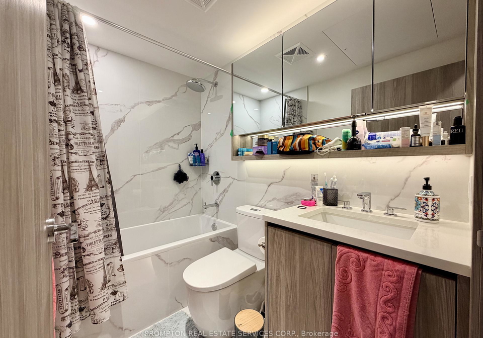 68-esther-shiner-boulevard-toronto-north-york-ontario-c13585148