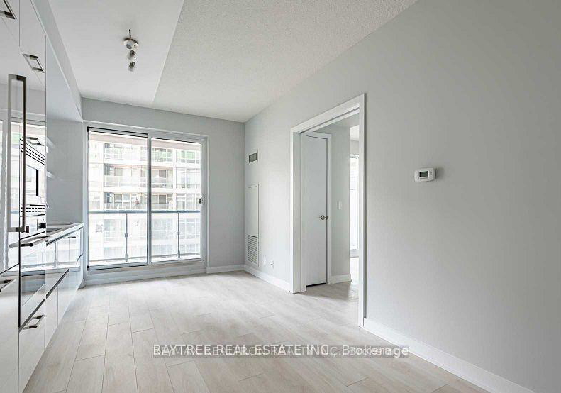 2221-yonge-street-toronto-toronto-ontario-c13585232