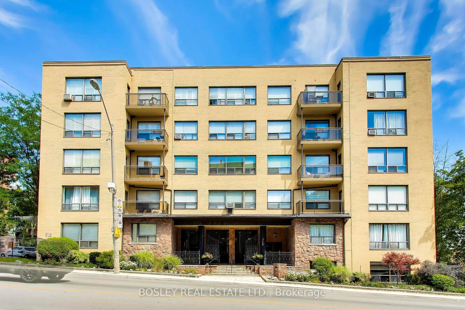 740-eglinton-avenue-w-toronto-toronto-ontario-c13585356