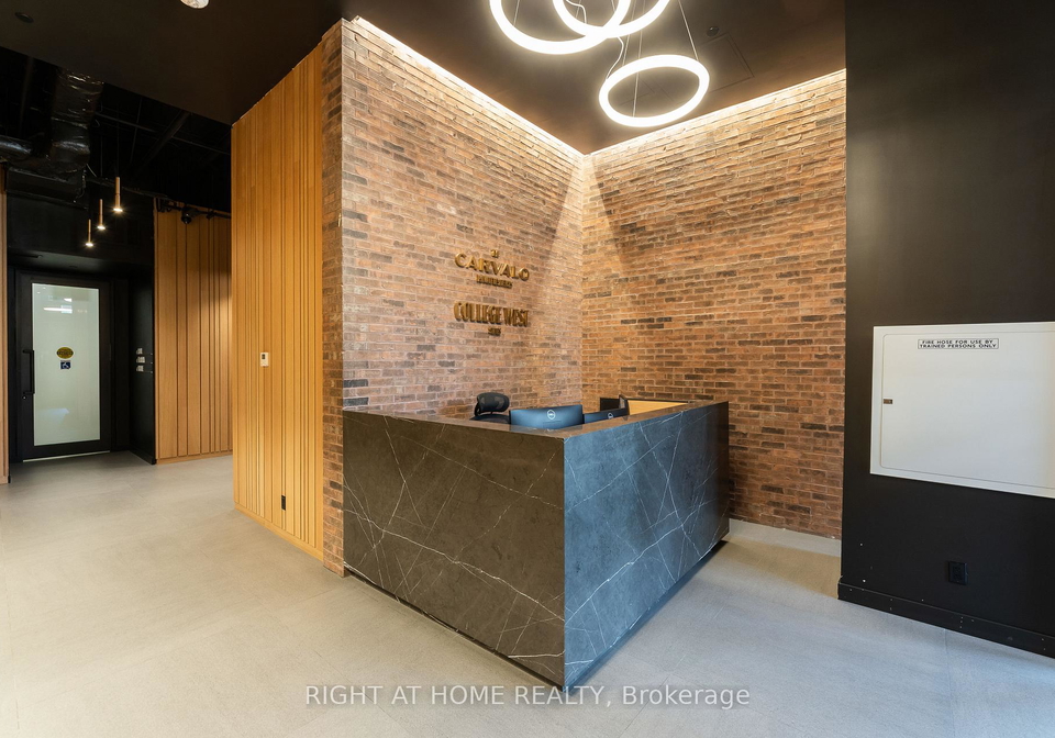 897-college-street-w-toronto-toronto-ontario-c13585920