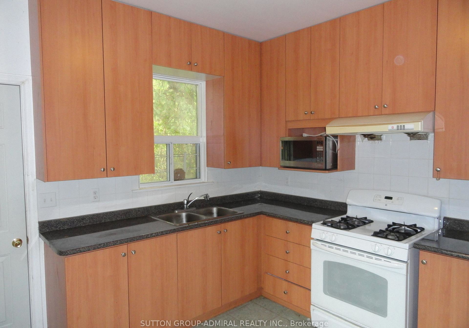 79-baldwin-street-toronto-toronto-ontario-c13585922