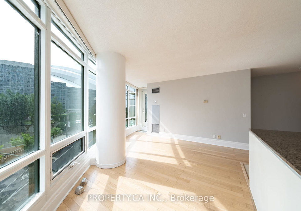 361-front-street-w-toronto-toronto-ontario-c13585956