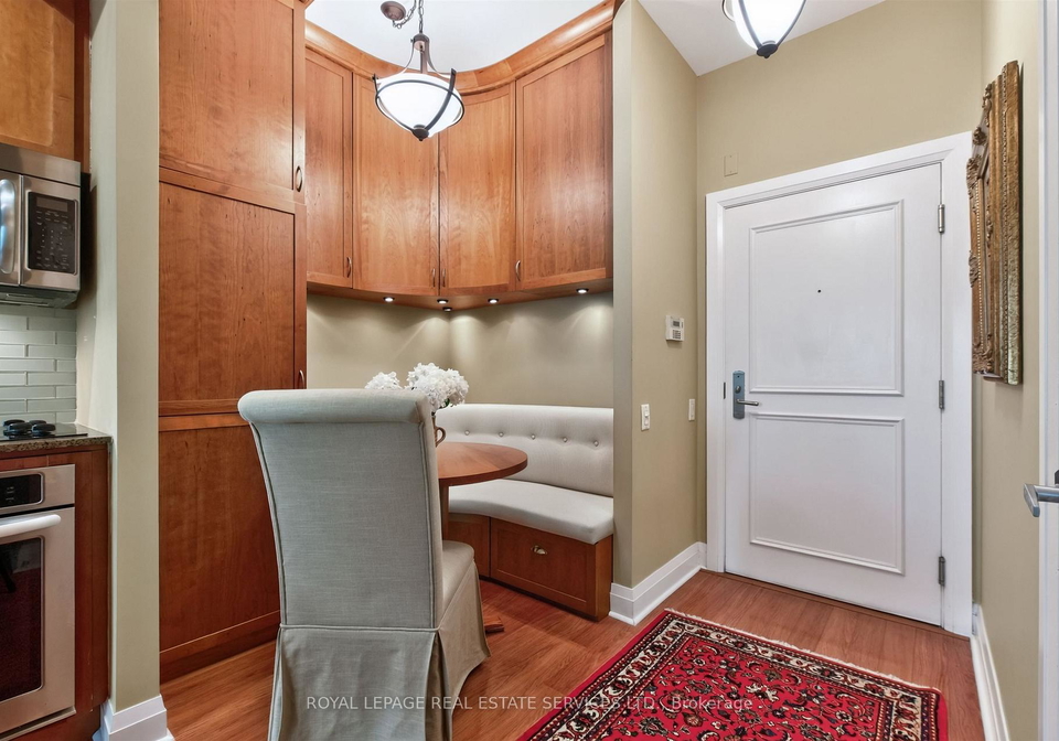 25-scrivener-square-toronto-toronto-ontario-c13585996