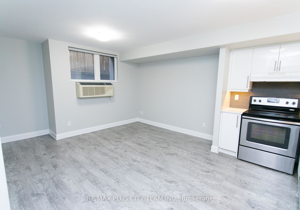 686-bathurst-street-toronto-toronto-ontario-c13586044