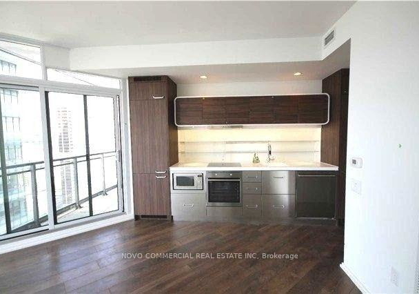 45-charles-street-e-toronto-toronto-ontario-c13586278