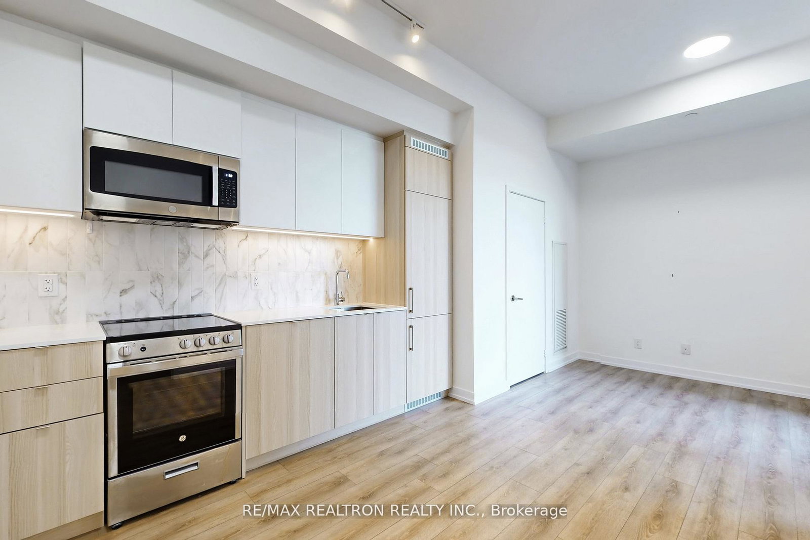500-dupont-street-toronto-toronto-ontario-c13586322