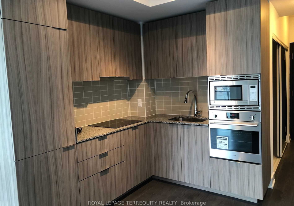 955-bay-street-toronto-toronto-ontario-c13586450