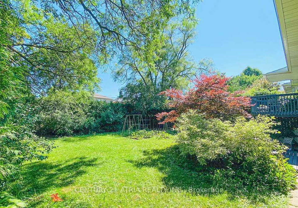11-danville-drive-toronto-north-york-ontario-c13586502