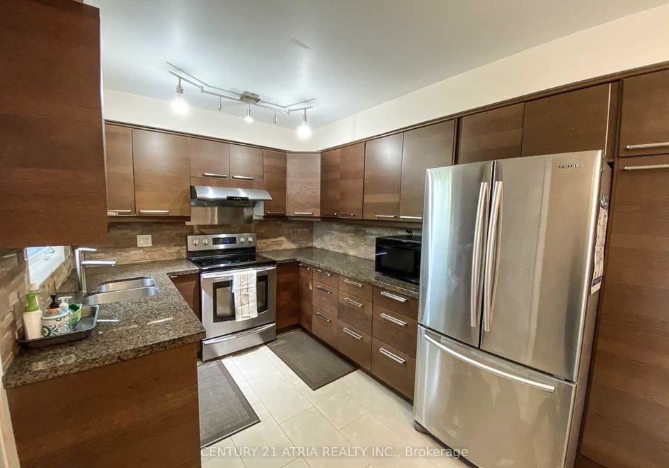 11-danville-drive-toronto-north-york-ontario-c13586502