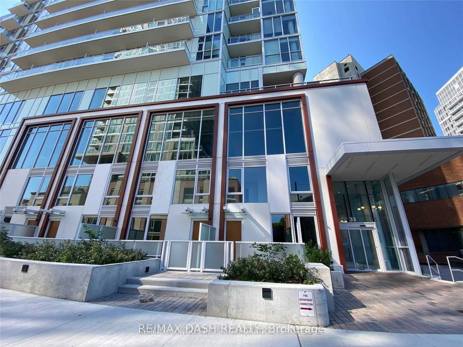 33-helendale-avenue-toronto-toronto-ontario-c13586746
