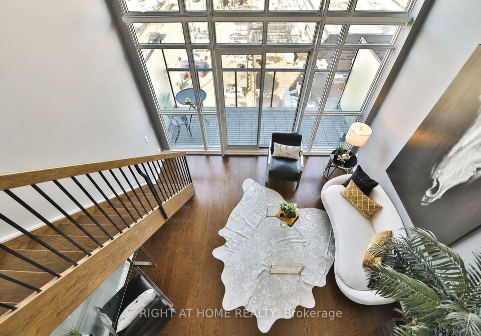 5-hanna-avenue-toronto-toronto-ontario-c13586794