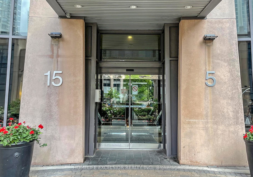 15-northtown-way-toronto-north-york-ontario-c13586808