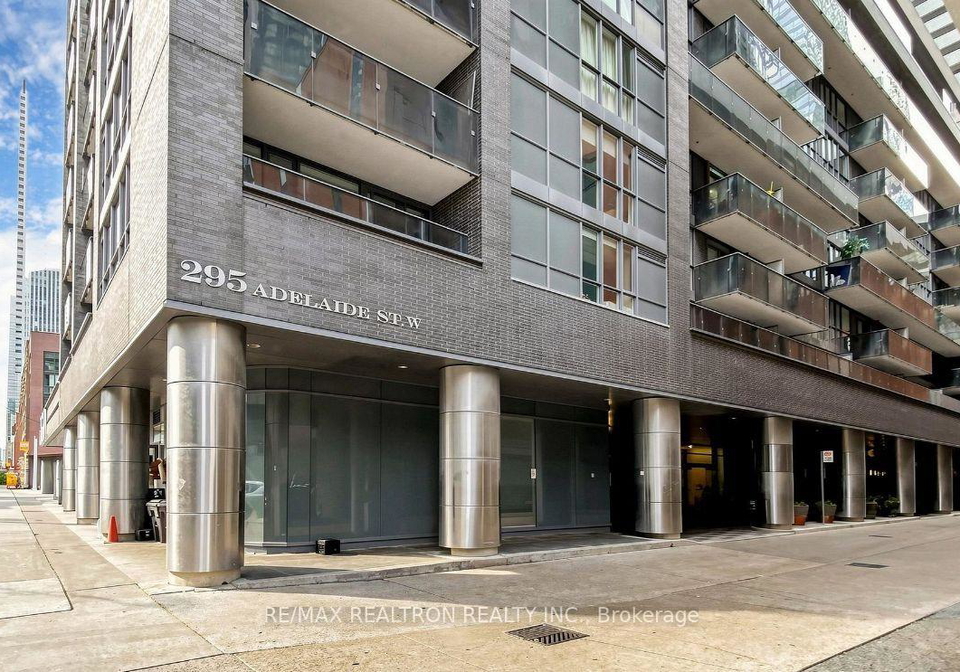 295-adelaide-street-w-toronto-toronto-ontario-c13586810