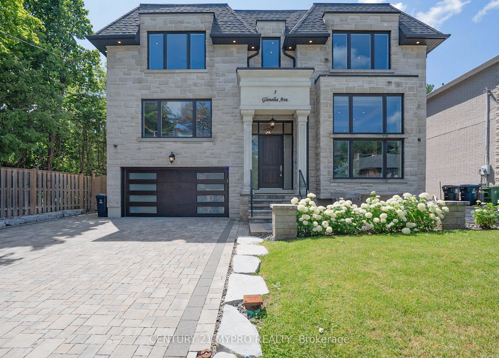 5-glenelia-avenue-toronto-north-york-ontario-c13587044
