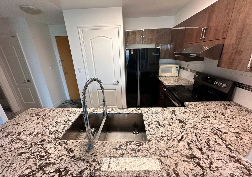 188-doris-avenue-toronto-north-york-ontario-c13587046
