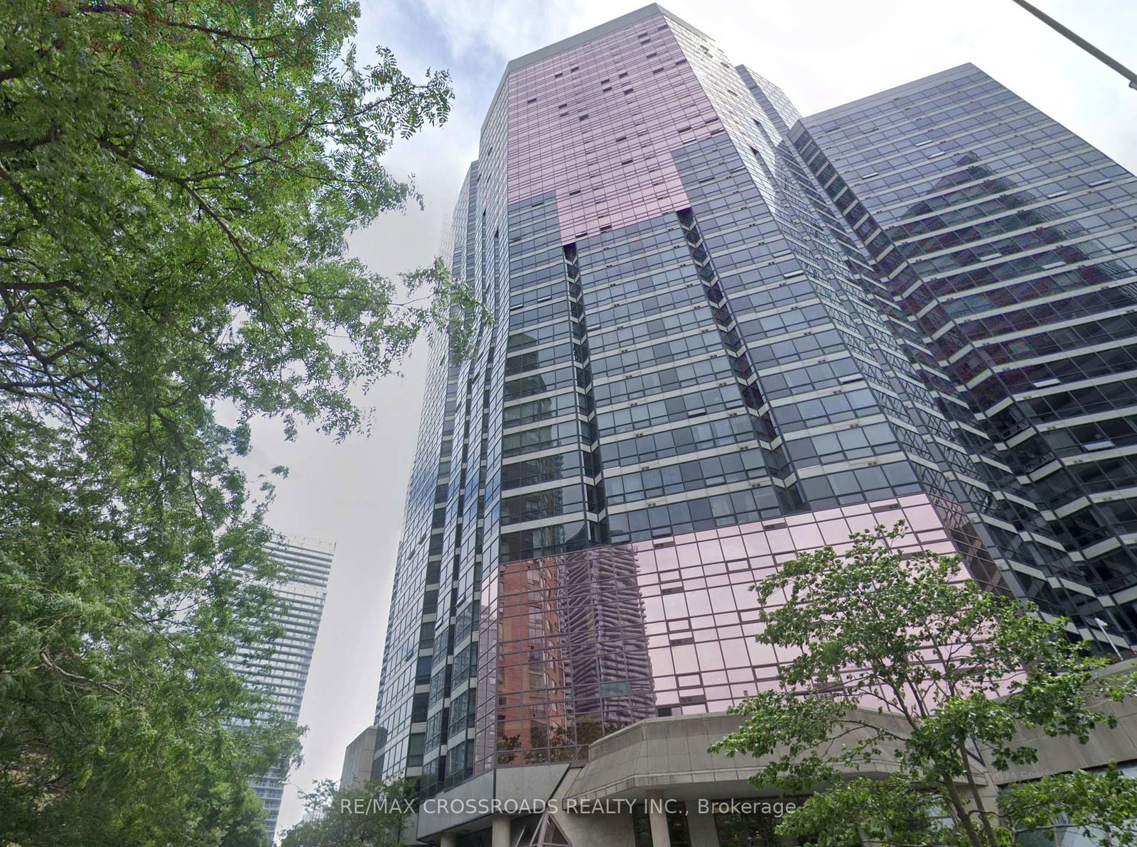 1001-bay-street-toronto-toronto-ontario-c13587070