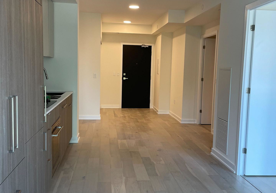 840-st-clair-avenue-w-toronto-toronto-ontario-c13587284
