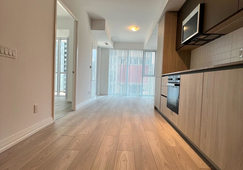 400-king-street-w-toronto-toronto-ontario-c13587372