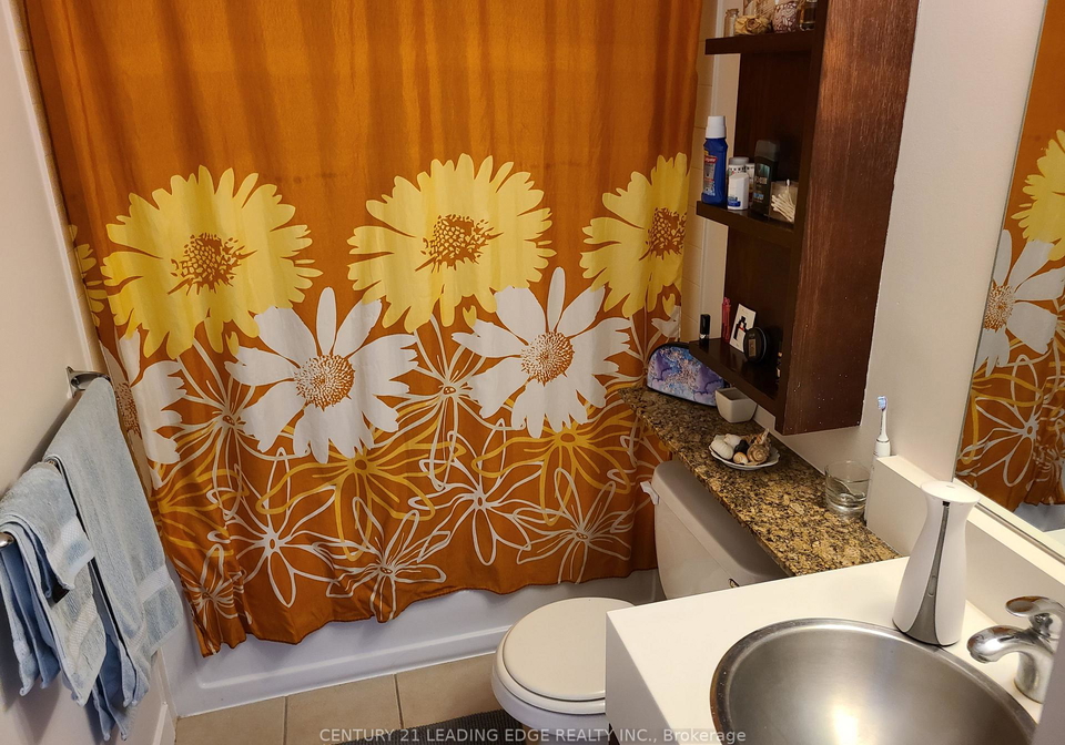 35-mariner-terrace-toronto-toronto-ontario-c13587668