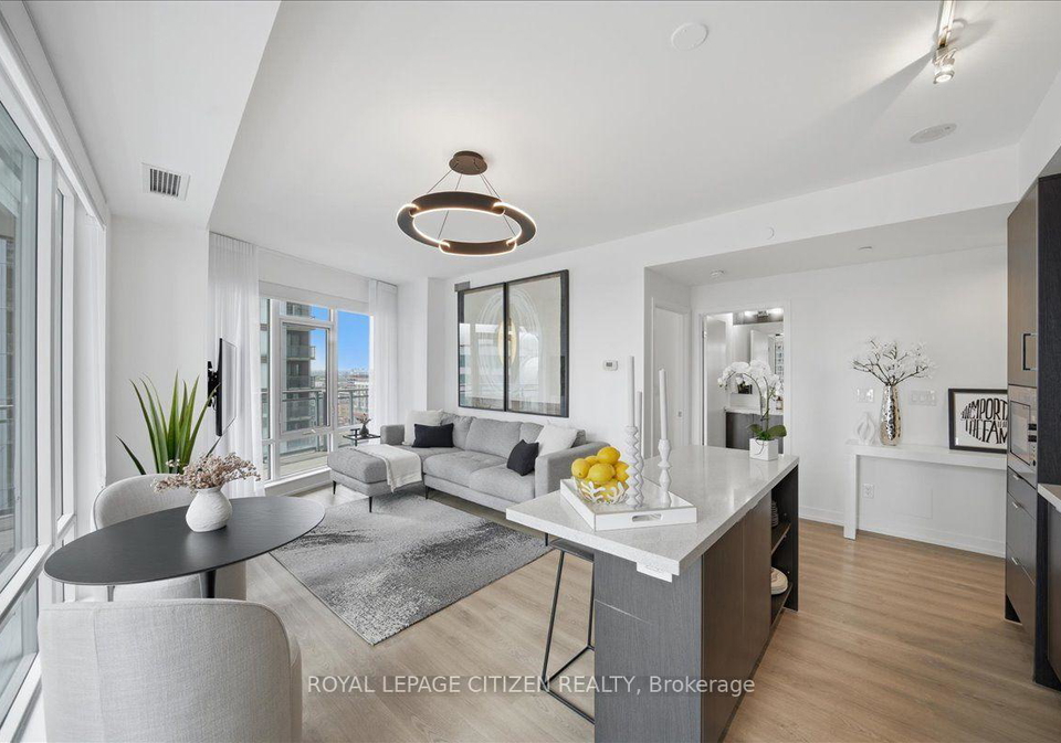 21-widmer-street-toronto-toronto-ontario-c13587810