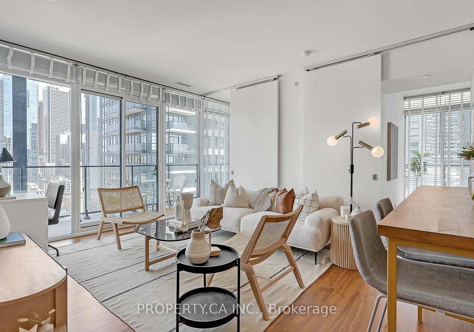 125-peter-street-toronto-toronto-ontario-c13587860