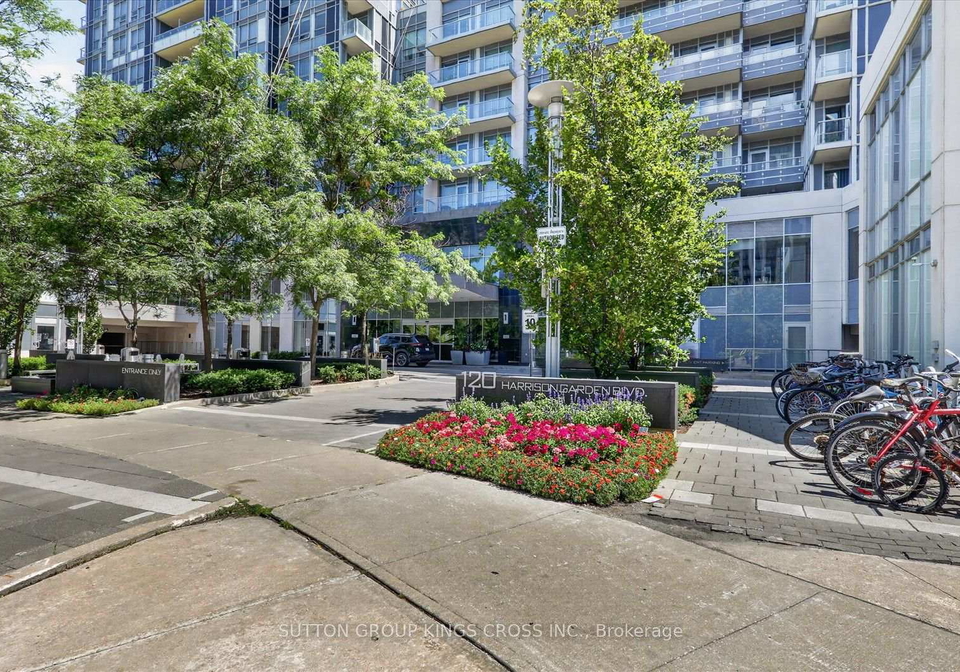120-harrison-garden-boulevard-toronto-north-york-ontario-c13588146