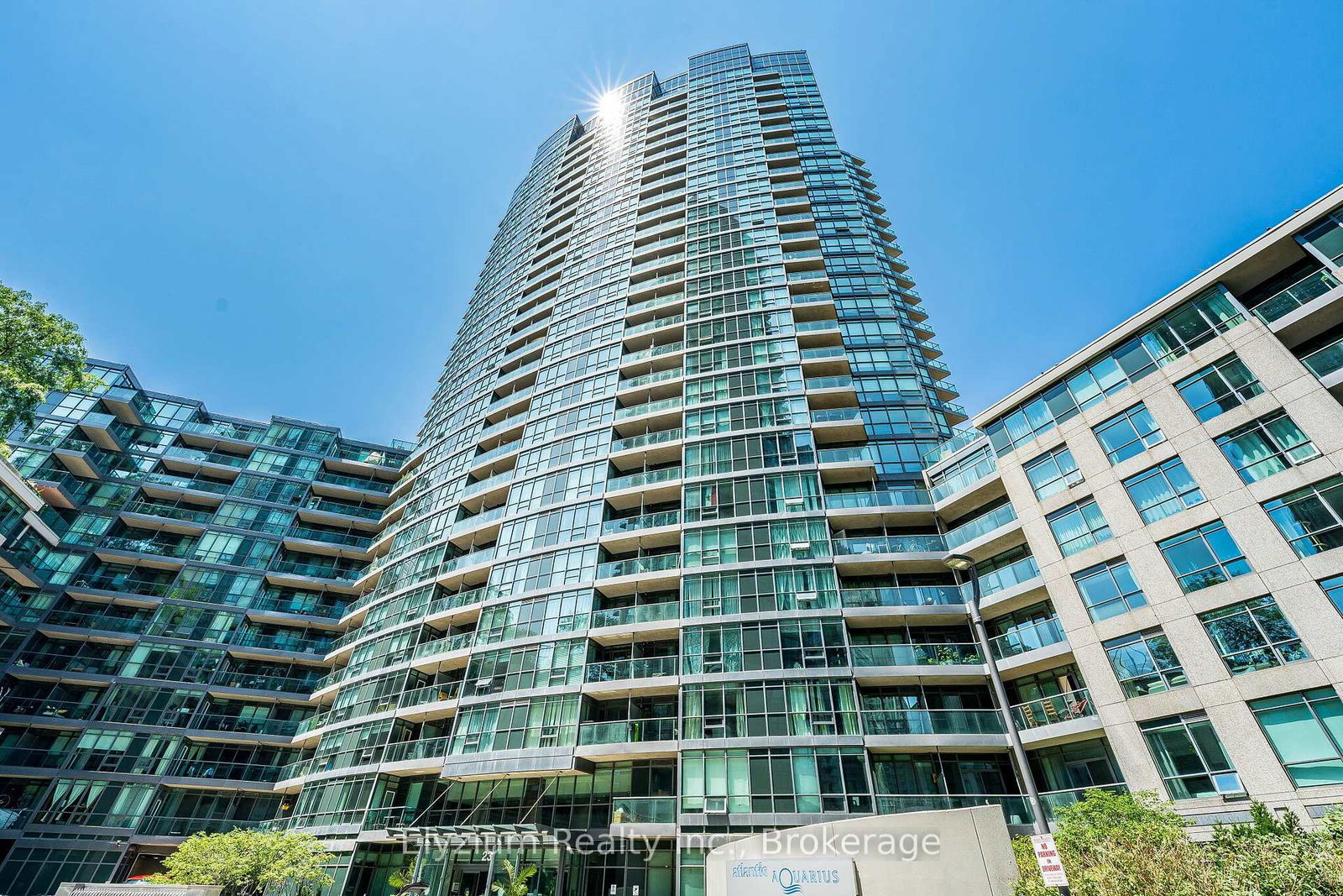 231-fort-york-boulevard-toronto-toronto-ontario-c13588266