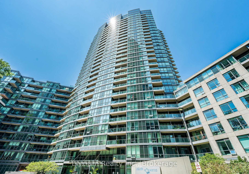 231-fort-york-boulevard-toronto-toronto-ontario-c13588266