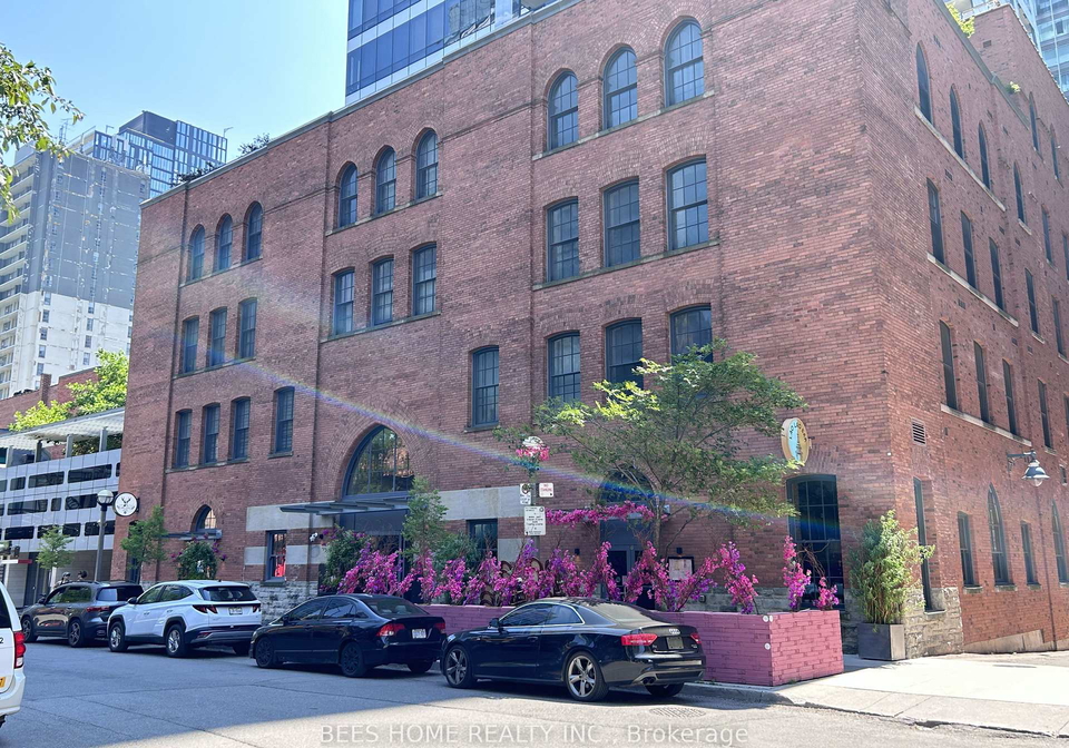 5-st-joseph-street-toronto-toronto-ontario-c13588352