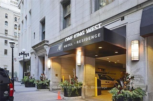 1-king-street-w-toronto-toronto-ontario-c13588516