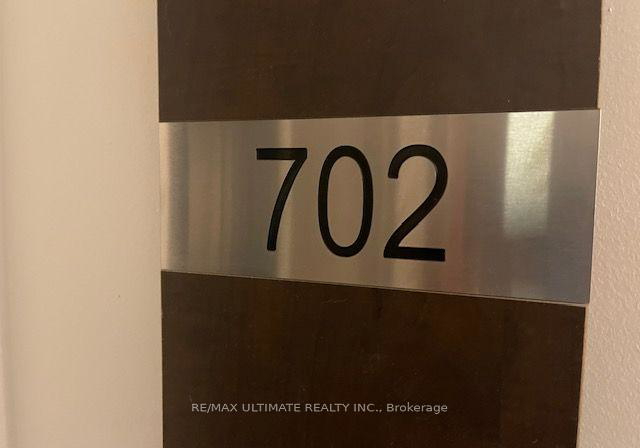 55-centre-avenue-toronto-toronto-ontario-c13588818