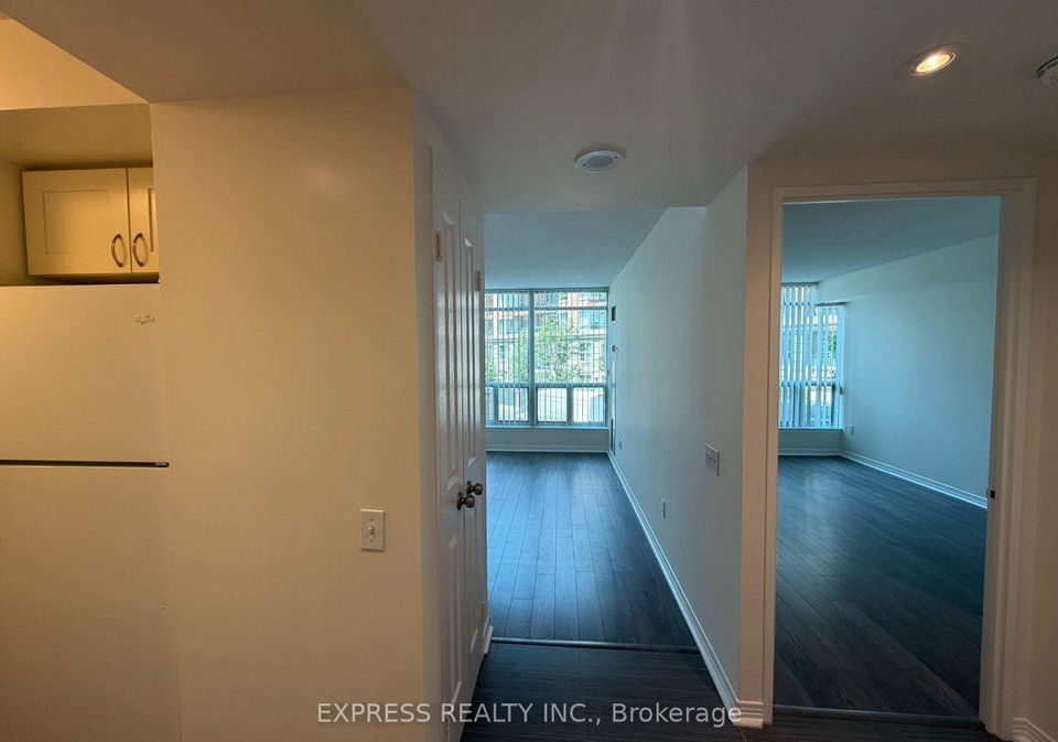942-yonge-street-toronto-toronto-ontario-c13588878